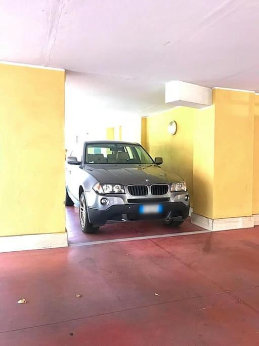 Apartment With Private Parking - Roma Est. Lunghezza Экстерьер фото