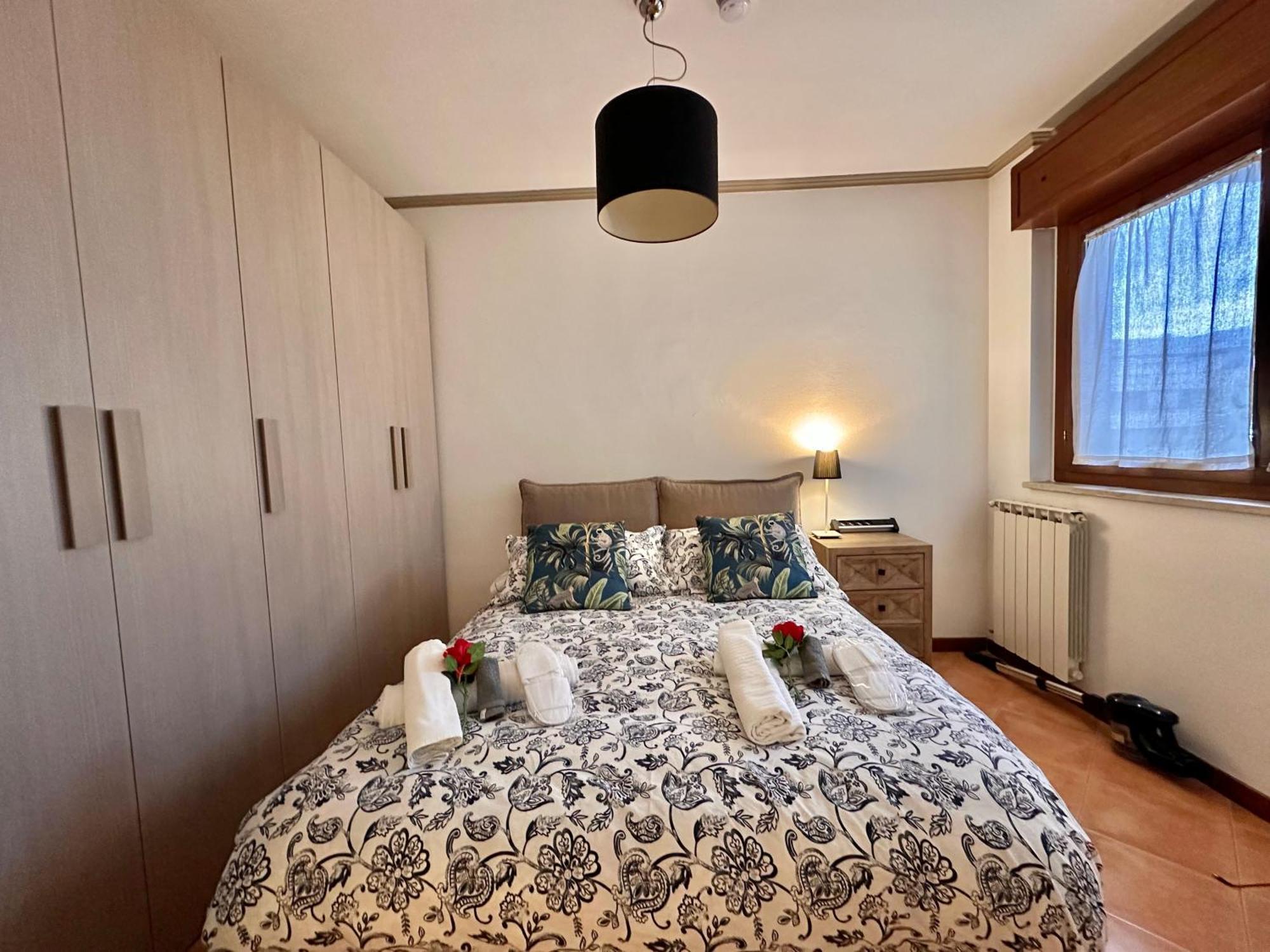 Apartment With Private Parking - Roma Est. Lunghezza Экстерьер фото